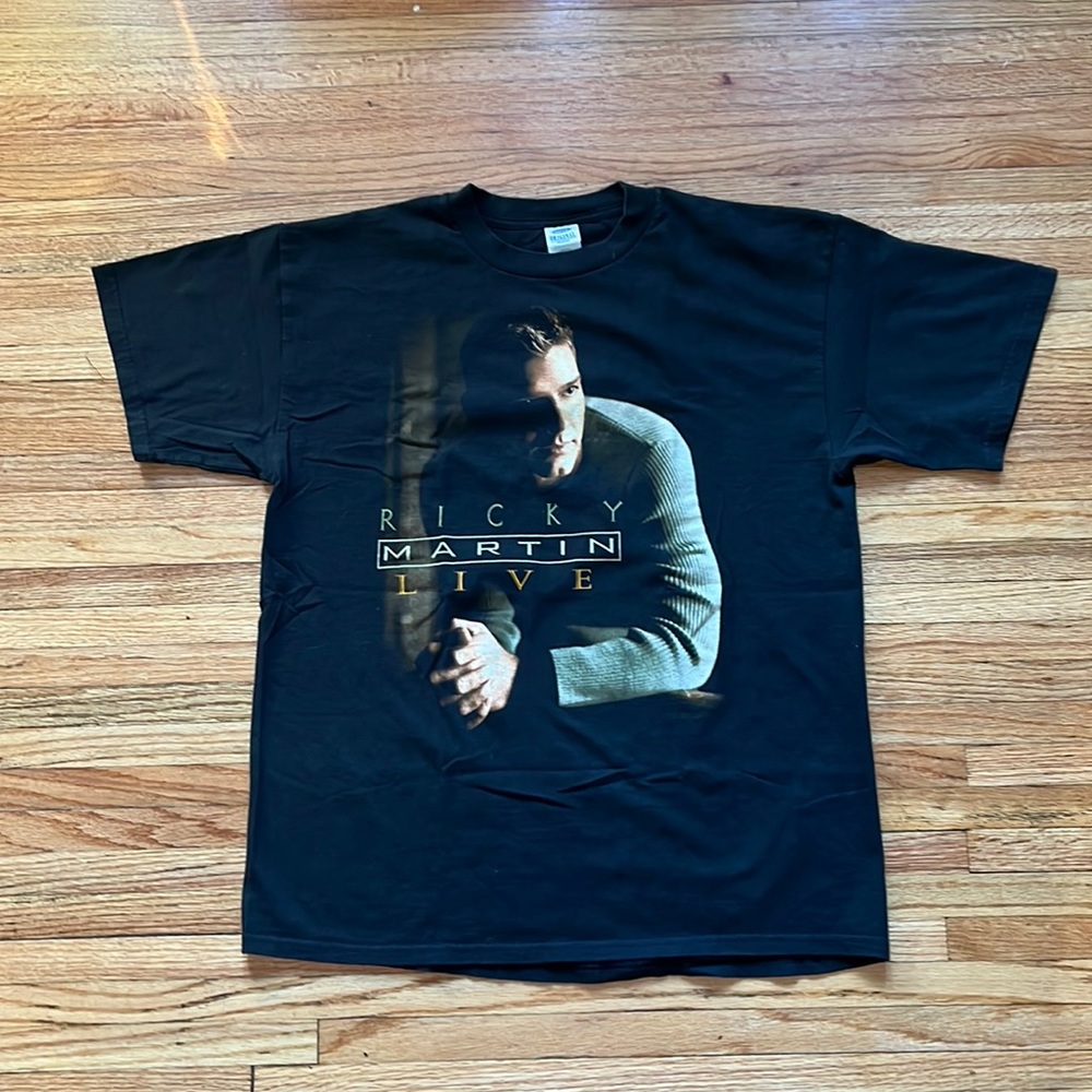 Vintage Ricky Martin T-Shirt / Live Tour 2000 / XL